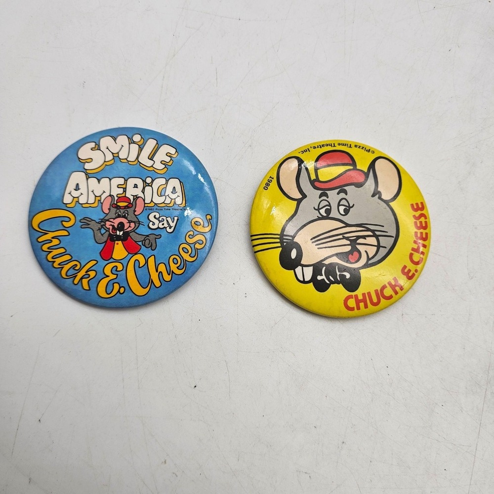 Vintage Chuck E Cheese Pinback Button Lot 1982 1986 Pizza Time Theatre Rat Pins